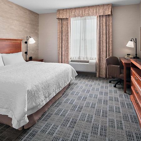 Hampton Inn & Suites Grove City Exterior photo