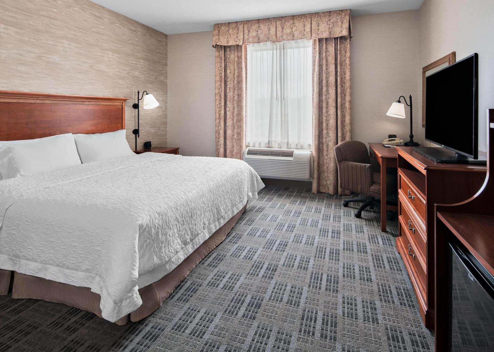 Hampton Inn & Suites Grove City Exterior photo